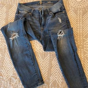 7 For all Mankind - Ankle Gwenevere Size 28; distressed